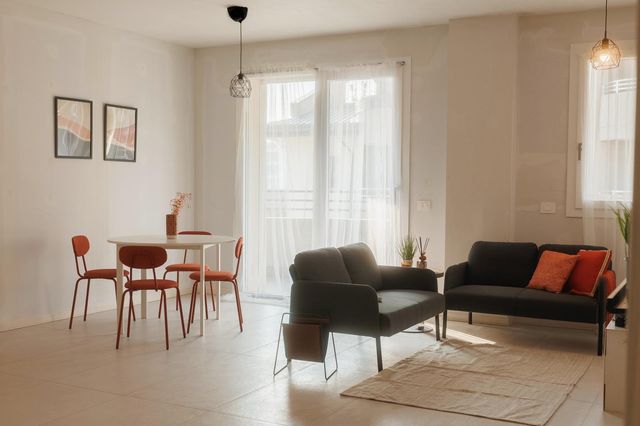Appartamento campione arredato in stile scandinavo al Residence La Fenice